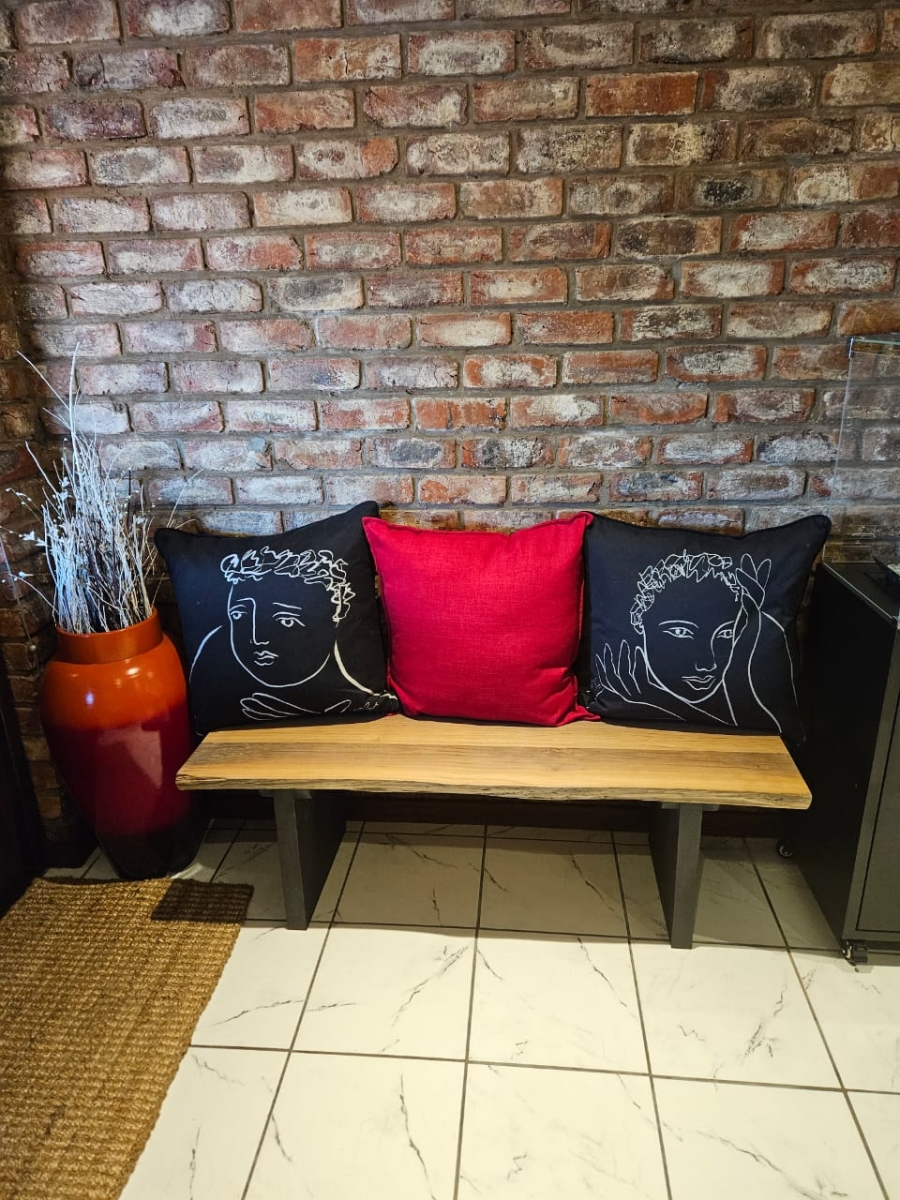 2 Bedroom Property for Sale in Strelitzia Park Eastern Cape